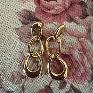 Anthropologie gold chain groovy link earrings